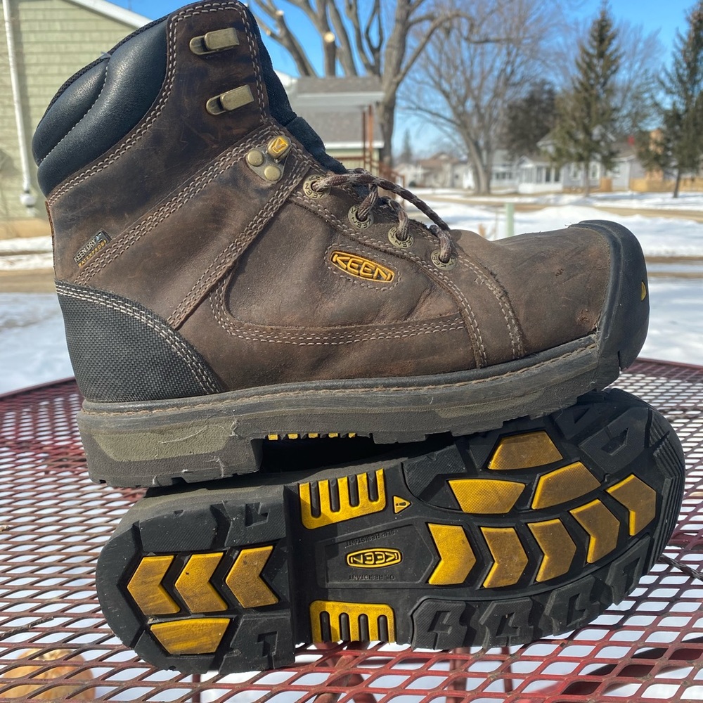 Keen steel toe work boots